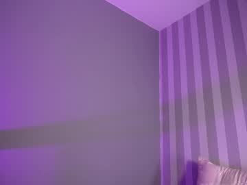 girl cam all day littlee33 image #9502208