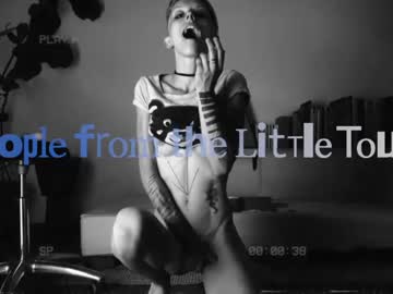 girl cam all day peoplefromthelittletown image #3989684