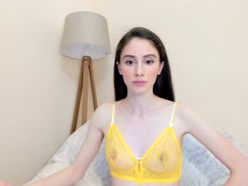 girl cam all day snowww_white image #7176655