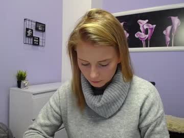 girl cam all day julie_wayne image #3382201