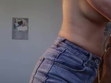 girl cam all day pathos_of_things image #9428583