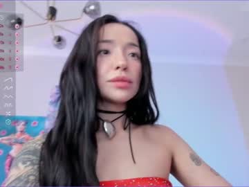 girl cam all day uhhottie image #5361853
