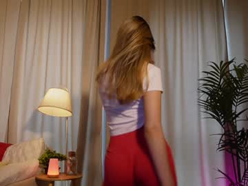 girl cam all day sarasuo image #9435194