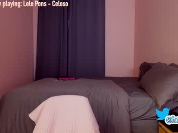 girl cam all day hollyextra image #2543705