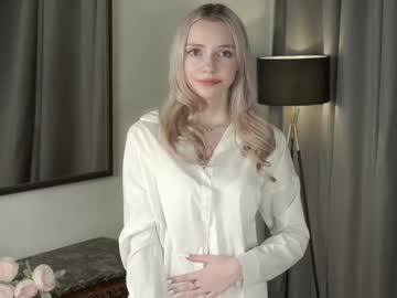girl cam all day taitedutch image #8982636
