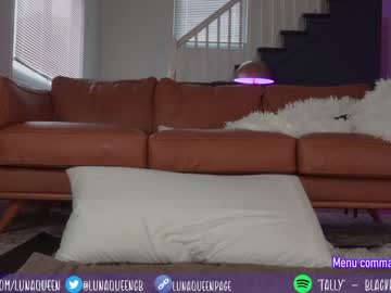 girl cam all day lunaqueeeen image #4329080