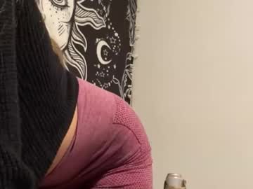 girl cam all day ashleytayxo image #5108929