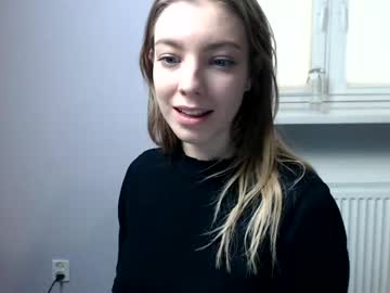 girl cam all day lucynews image #646359
