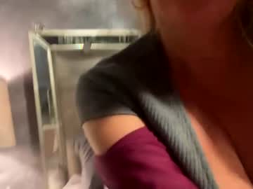 girl cam all day hotmom2222 image #5117185