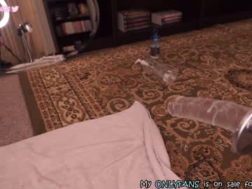 girl cam all day evelynpiers image #4757575