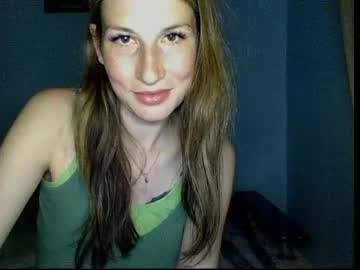 Cam for evelyn_21_m