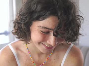 girl cam all day you_fell_in_love image #7821463