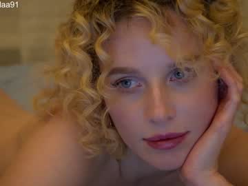 girl cam all day ellaa91 image #6140746