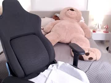 girl cam all day smileyouarehere image #8755367