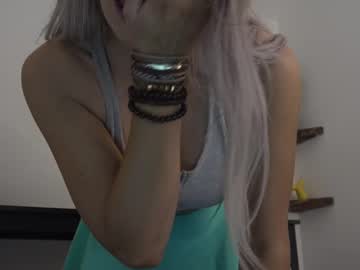 girl cam all day english_rose__ image #7605727