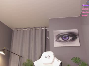girl cam all day meganiex image #8438909