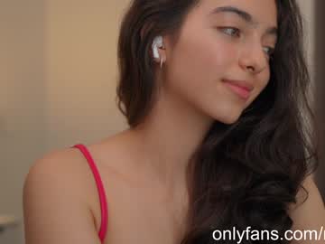 girl cam all day naughtysammx image #6623892