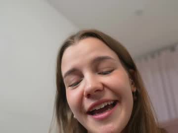 girl cam all day eli_sun image #5879250