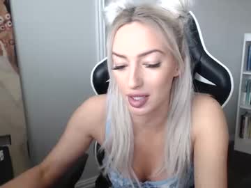 girl cam all day miss_bee image #1000738
