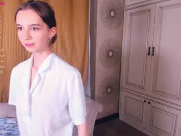 girl cam all day happiness_call image #4154234