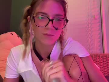 girl cam all day oliviahansleyy image #8018106
