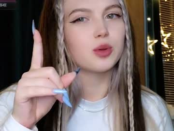 girl cam all day small_blondee image #5718506
