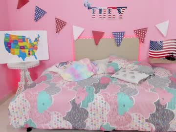 girl cam all day little_effy18 image #2157724