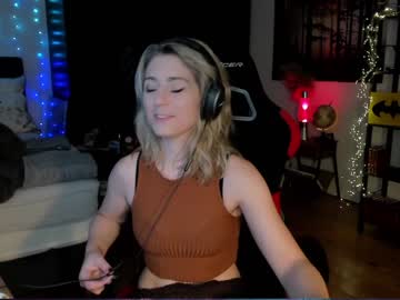 girl cam all day kimilee22 image #4897523