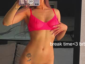 girl cam all day angella_kleee image #2109103