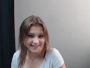 girl cam all day relax_nina image #293983