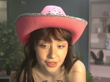 girl cam all day ella_knockers_xl image #2053253
