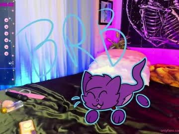 girl cam all day daphnemadison image #3068950