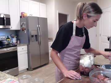girl cam all day holihurricane image #9574292