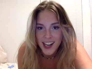 girl cam all day fantasiafields image #4894489