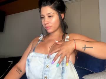 girl cam all day amy_queen7 image #198366