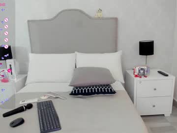 girl cam all day julietastong image #5227797