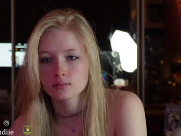 girl cam all day bestblondiiecb image #6091146