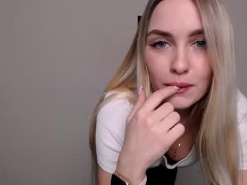 girl cam all day bottomless_eyes_ image #1398558