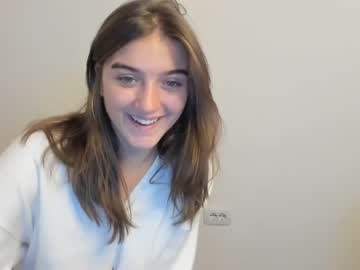 girl cam all day omiliver image #362270