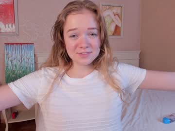 girl cam all day emelianae image #5489619