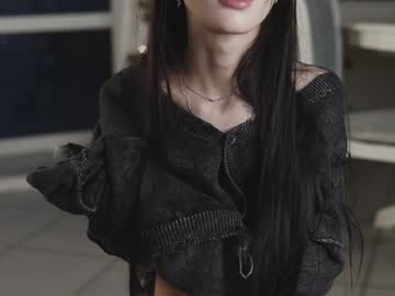 girl cam all day neferpita image #8479880