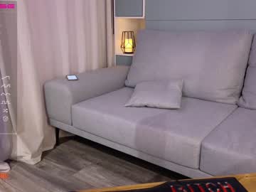 girl cam all day nika_lodge image #3926199