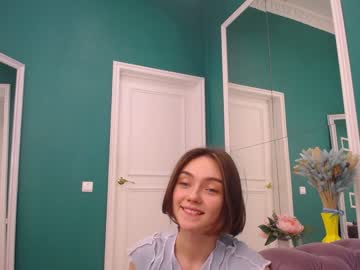 girl cam all day adelewilson__ image #445633