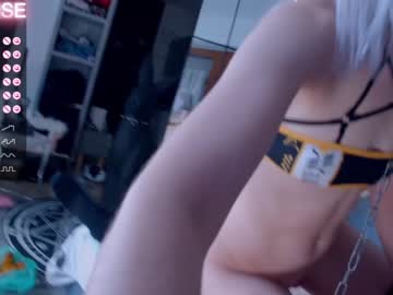 girl cam all day careful_i_bite image #3560038