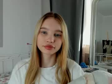 girl cam all day solsticea image #9194975