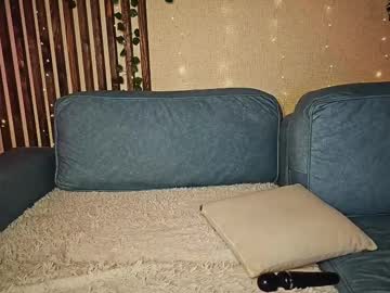 couple cam all day aspirine_ image #9438952
