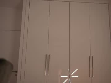 girl cam all day kriss0leoo image #9331761