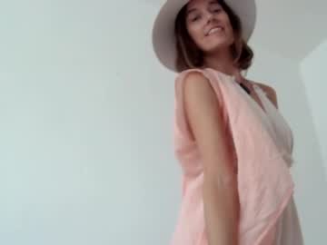 girl cam all day itsallaboutenergy___ image #526017