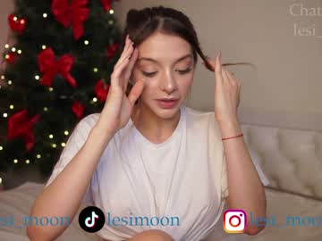 girl cam all day lesi_moon image #6130871