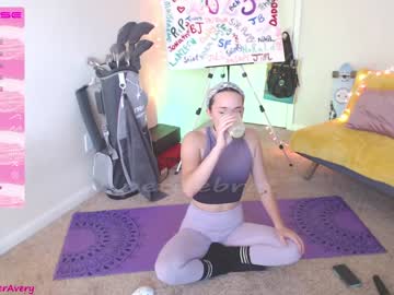 girl cam all day petitebrat image #3955347